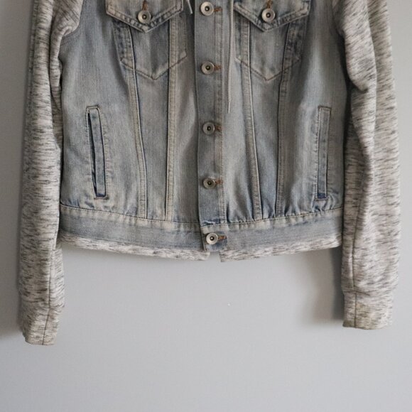 EightyTwo Women's Blue Sz M Light Wash Buttoned Knit Hooded Denim Jacket - Picture 7 of 13